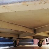 Industrial trolley, roulette shelf