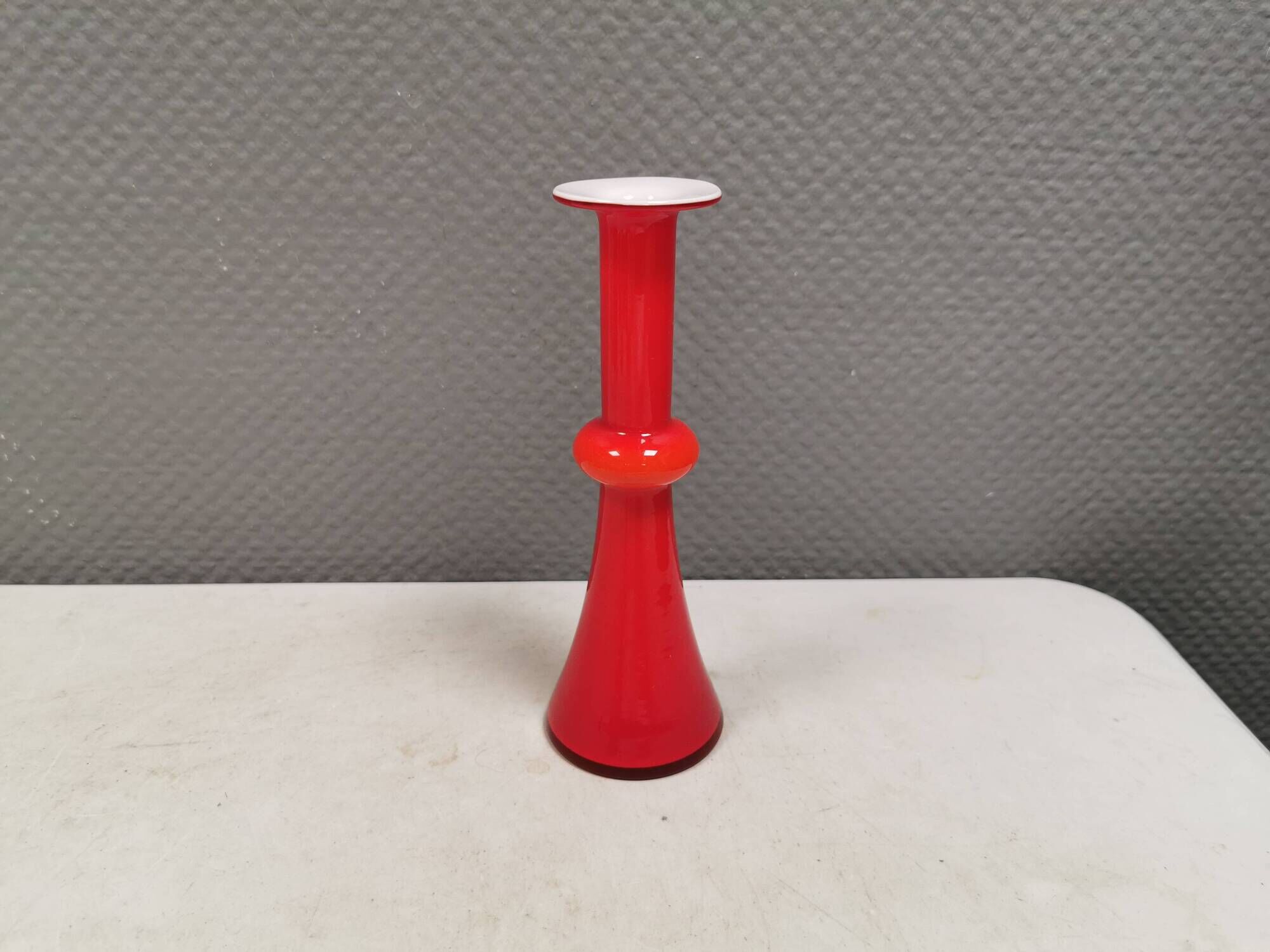 Elegant Carnaby vase from the Danish brand Holmegaard, 1968–76.