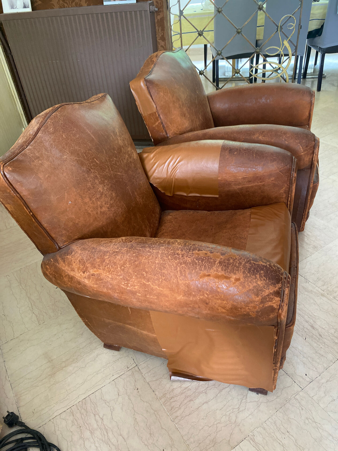 2 vintage club armchairs