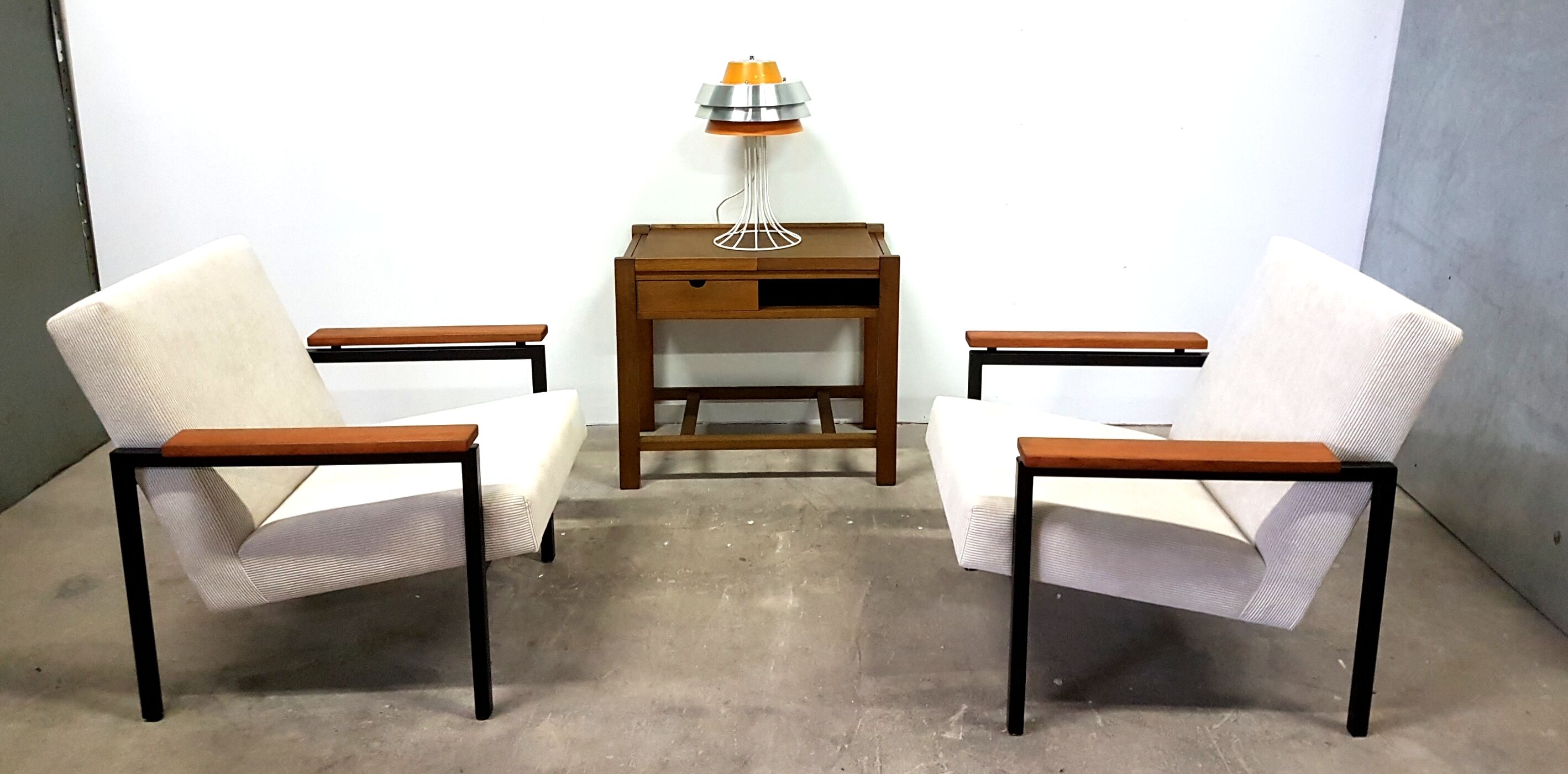 Set of two Chair by Gijs van der Sluis