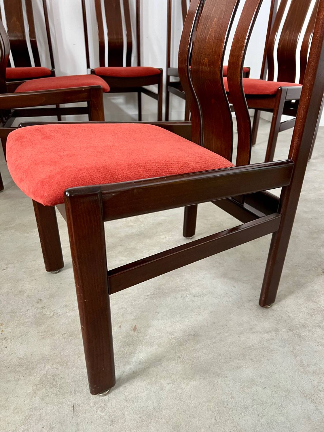 Lot 6 anciennes chaises en bois courbé design italien des années 70 vintage