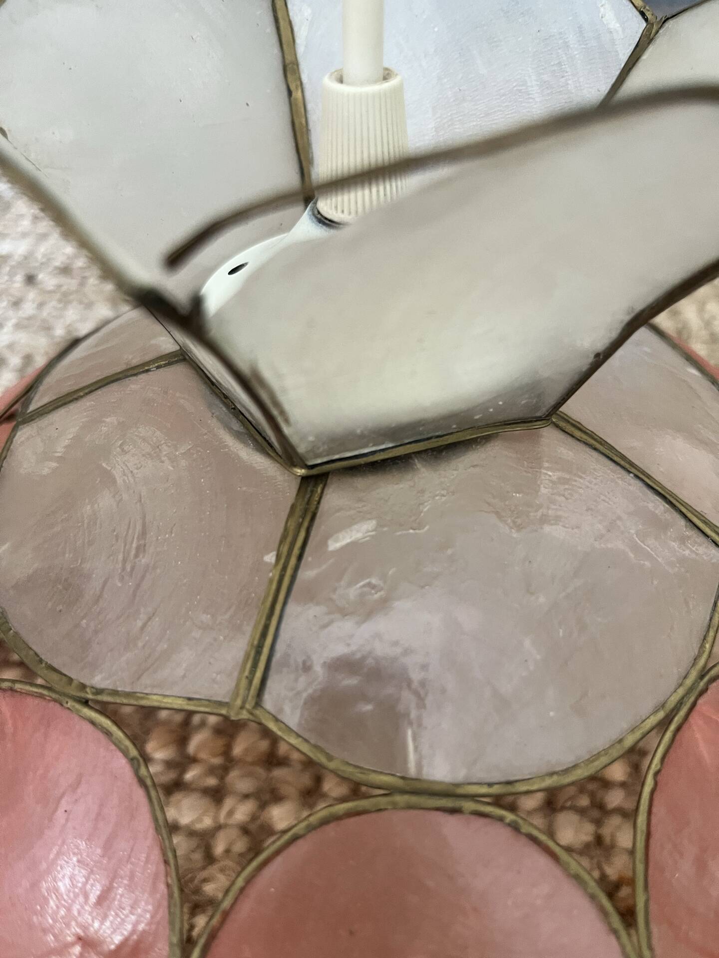 Mother-of-pearl pendant