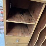 Tradesman's cabinet with sorting compartments and drawers