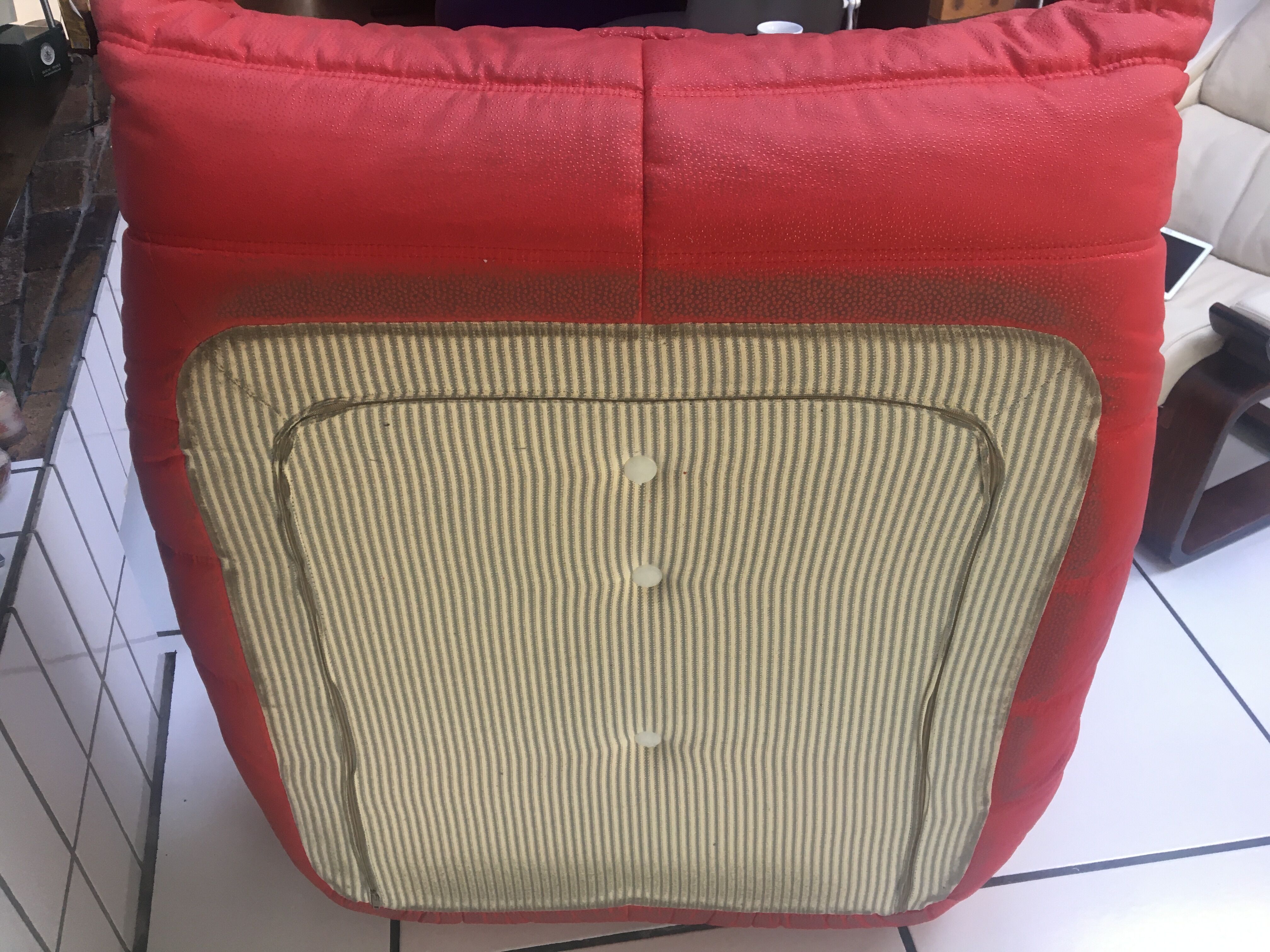 Heater chair togo line roset