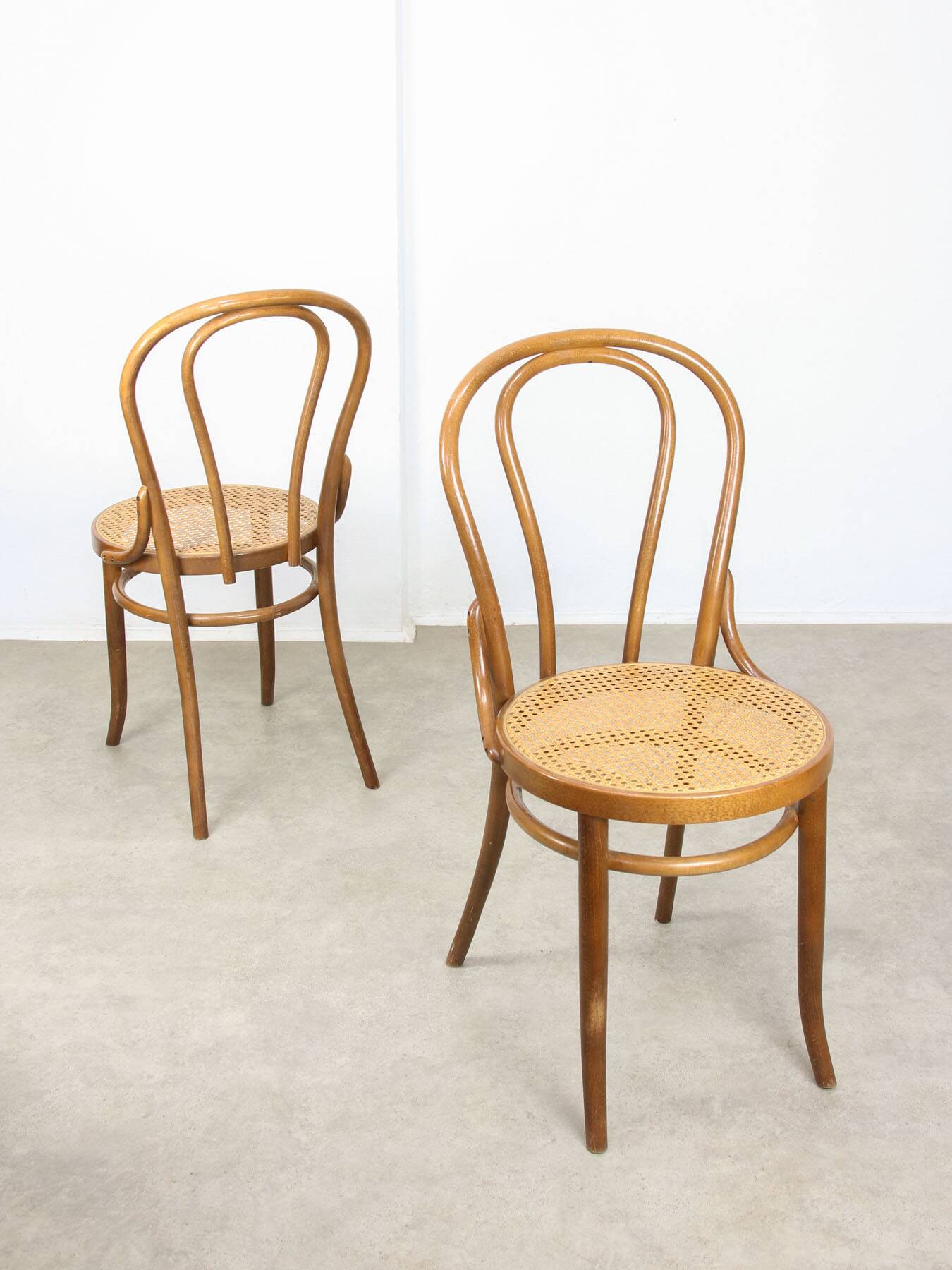 Vintage No. 18 Dining Chairs attributed to Michael Thonet, Set of 2