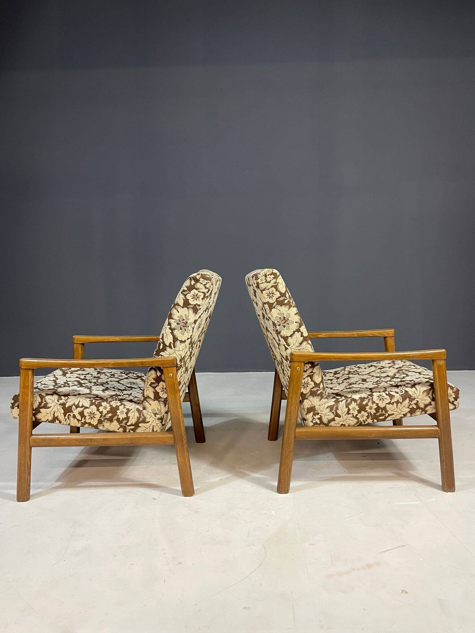 Pair of retro armchairs with floral upholstery, Czechoslovakia, 1960s