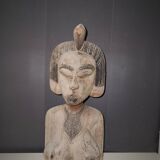 Bust of an African woman