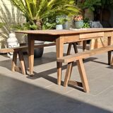 Table de ferme avec ses 2 bancs rénovées