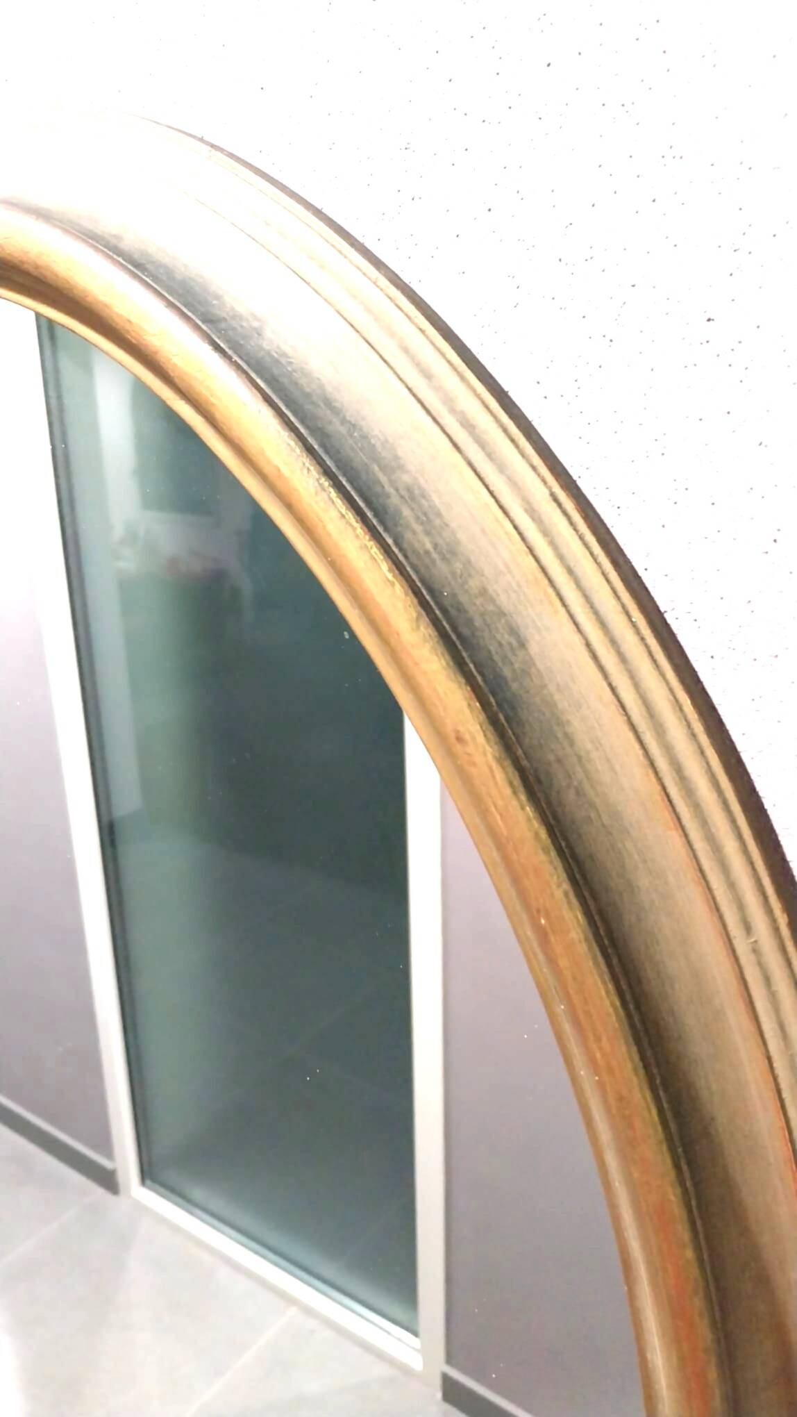 Vintage Oval Gold Mirror 80 cm – Elegant Wide Frame