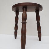Tabouret de traite en bois massif de couleur chêne foncé