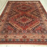 Handmade Sinkiang rug 279x204cm