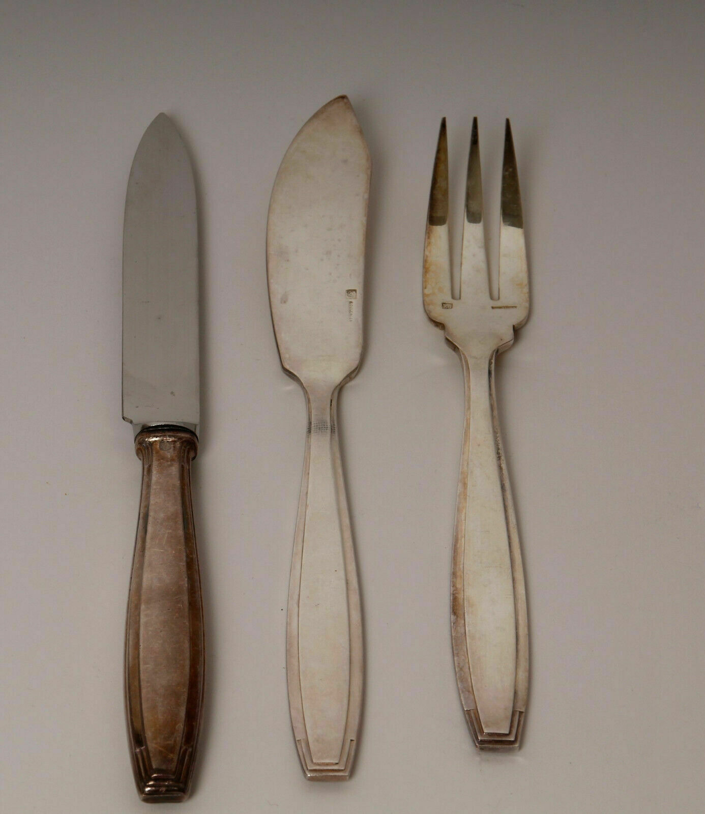 Menagere boulenger art deco metal argente with its 36-pieces screen