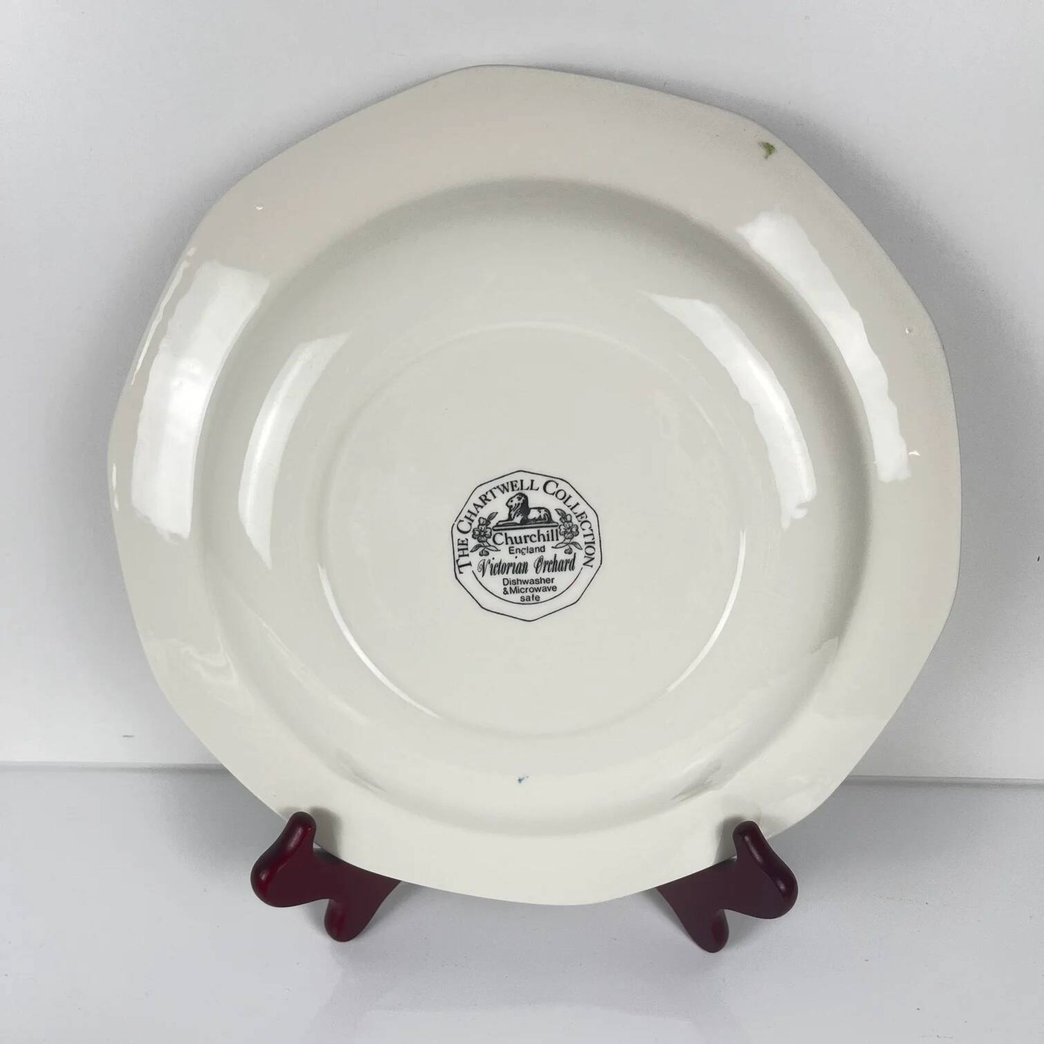 Set of 8 flat plates by Churchill, "Victorian Orchard" model, Staffordshire, England.