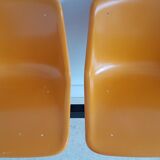 Fiberglass waiting bench by Georg Leowald for Wilkhahn