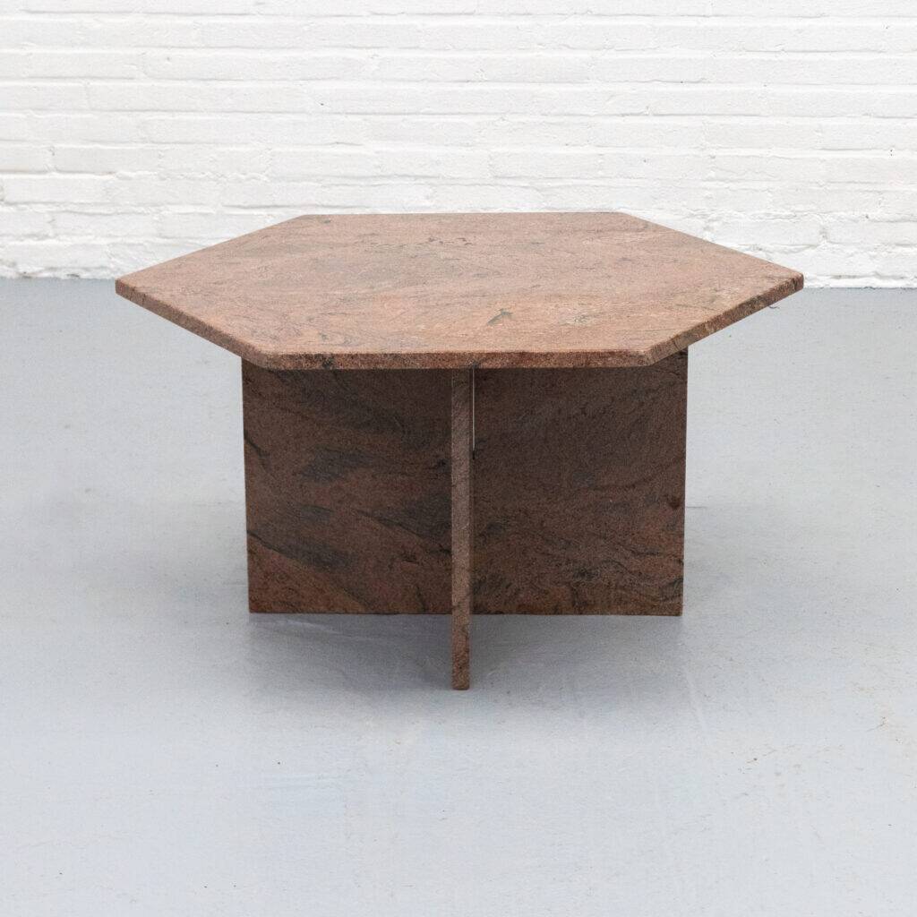 Table basse en granit des années 1970