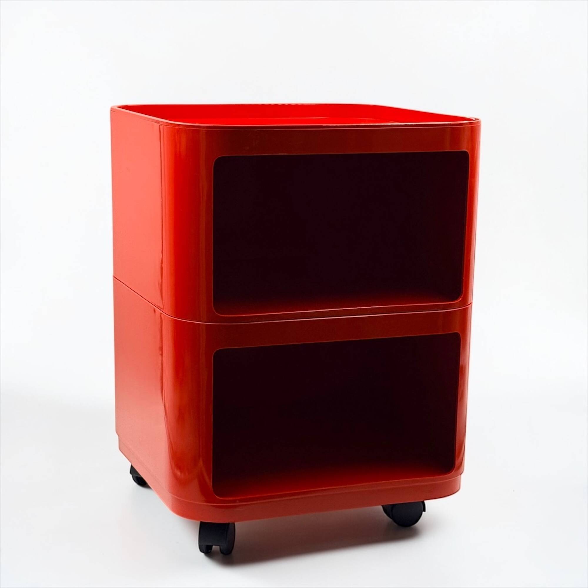 Module de rangement Kartell rouge design italien des années 70