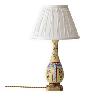 Hand-Painted Yellow Chinoiserie Porcelain Lamp, circa 1900