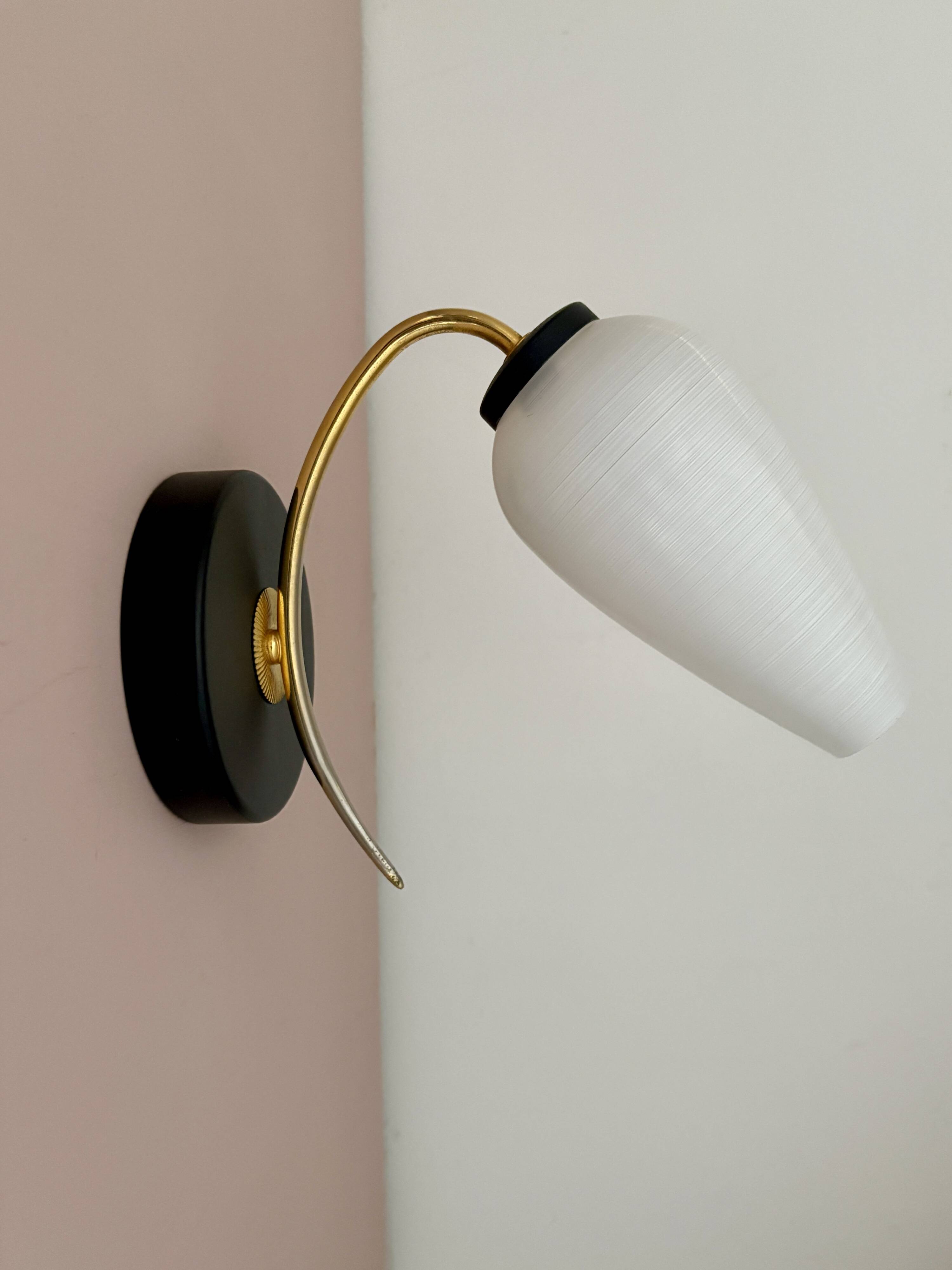 Vintage globe wall lamp in white opaline