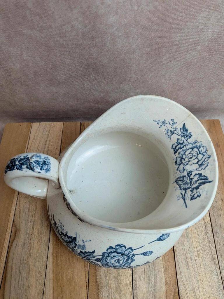 Small chubby antique jug in ironstone – blue floral decoration