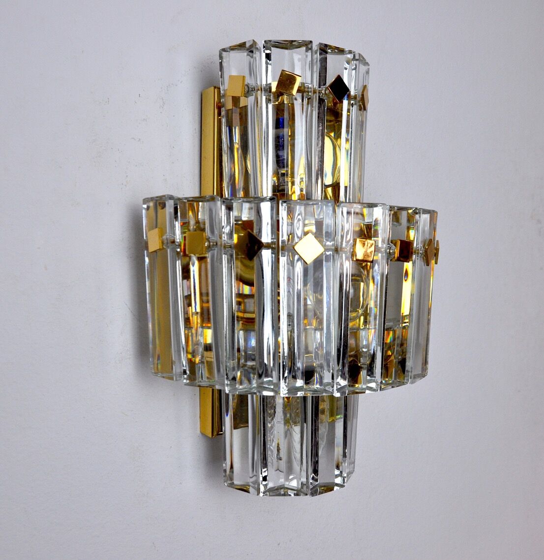 Kinkeldey wall lamp, cut crystals, 3 levels, Germany, 1970
