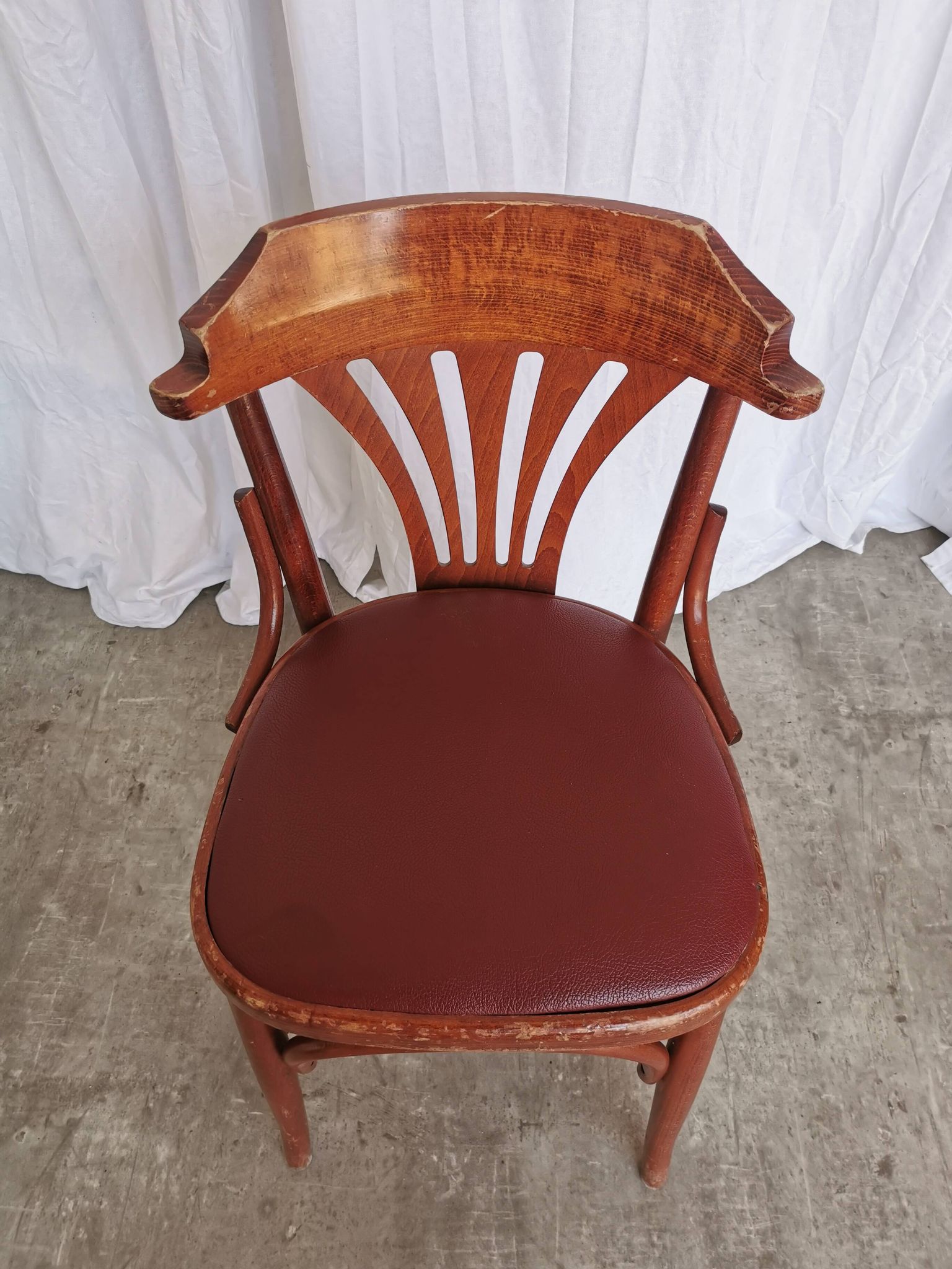 Vintage Bentwood Dining Chair: Thonet Style Fan Backrest, 1970s Irish Pub