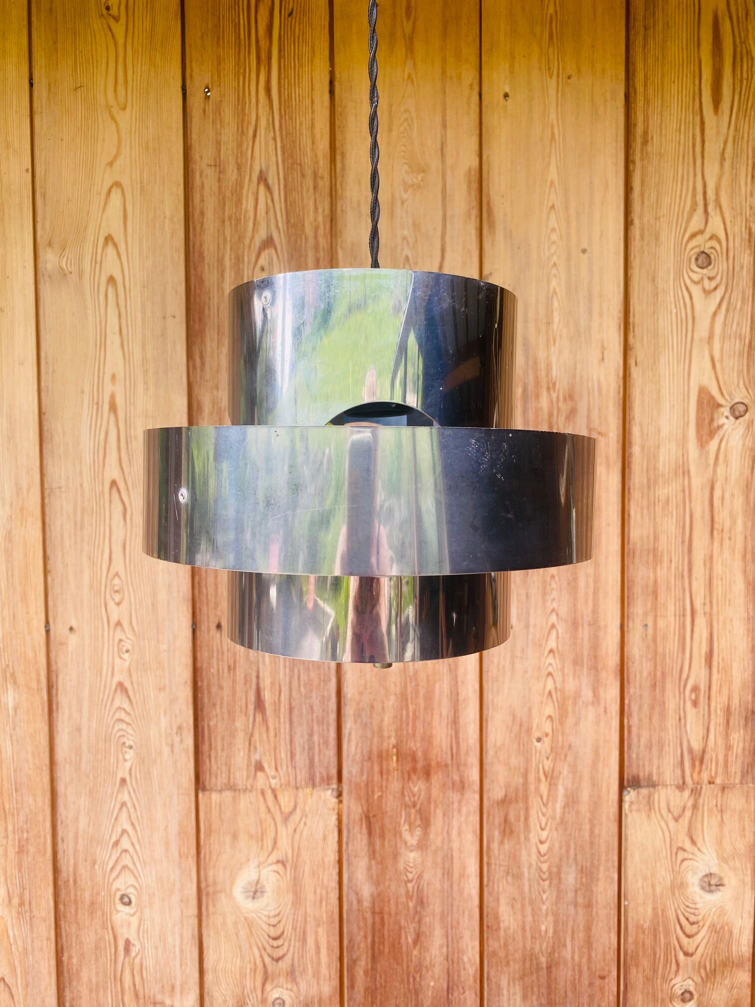 Suspension in chrome metal and glass from the 70s