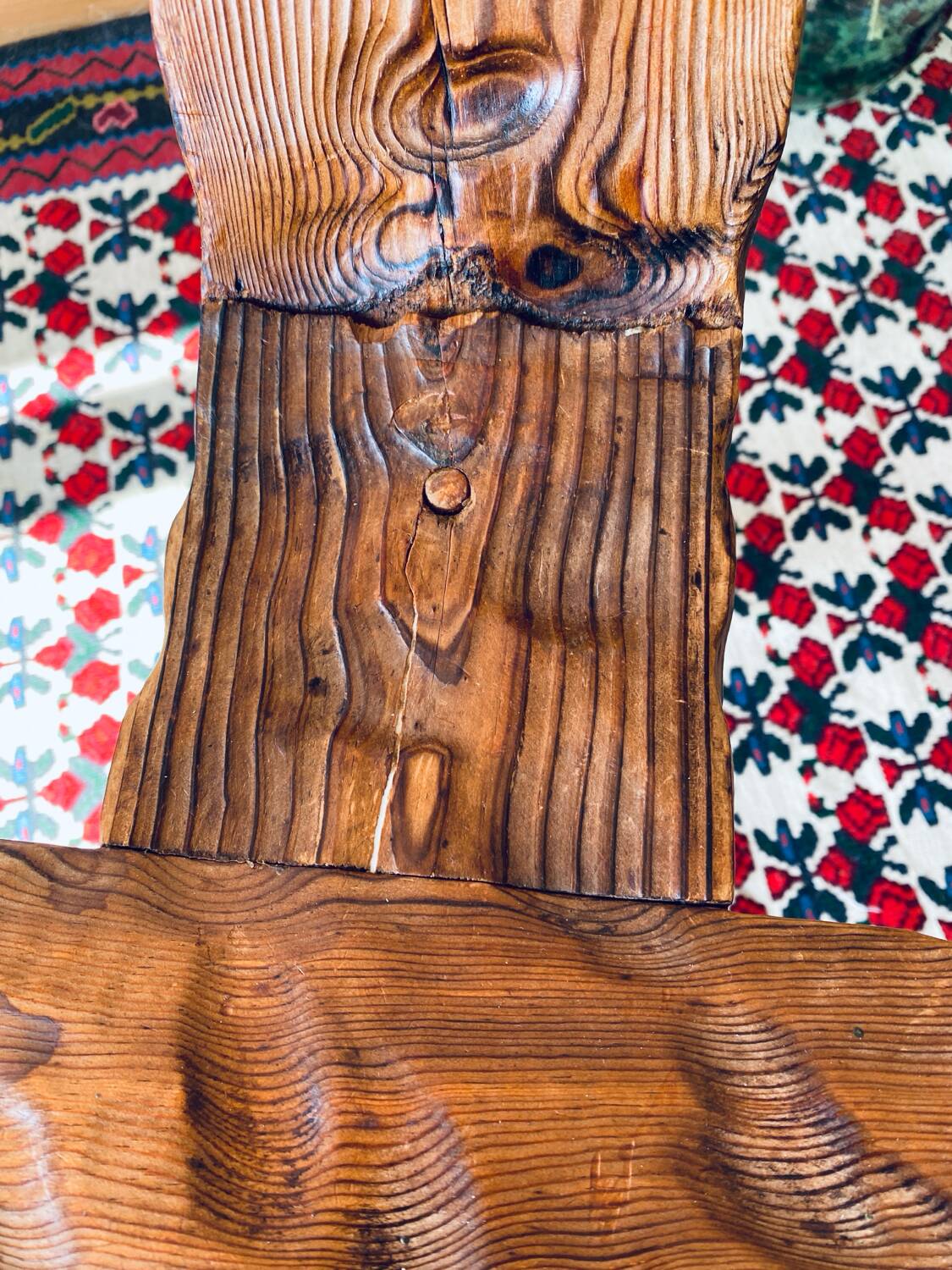 Antique tripod chair