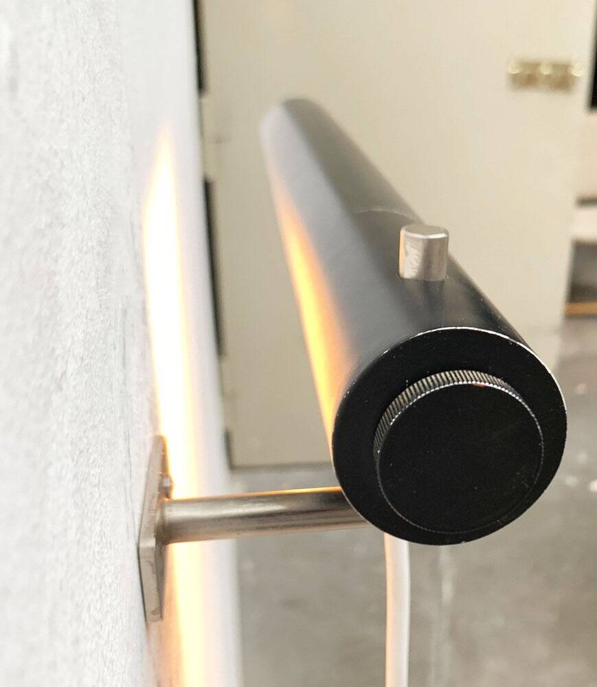 Mid-century minimalist wall lamp by Egon Eiermann for Beisl, 1960s.