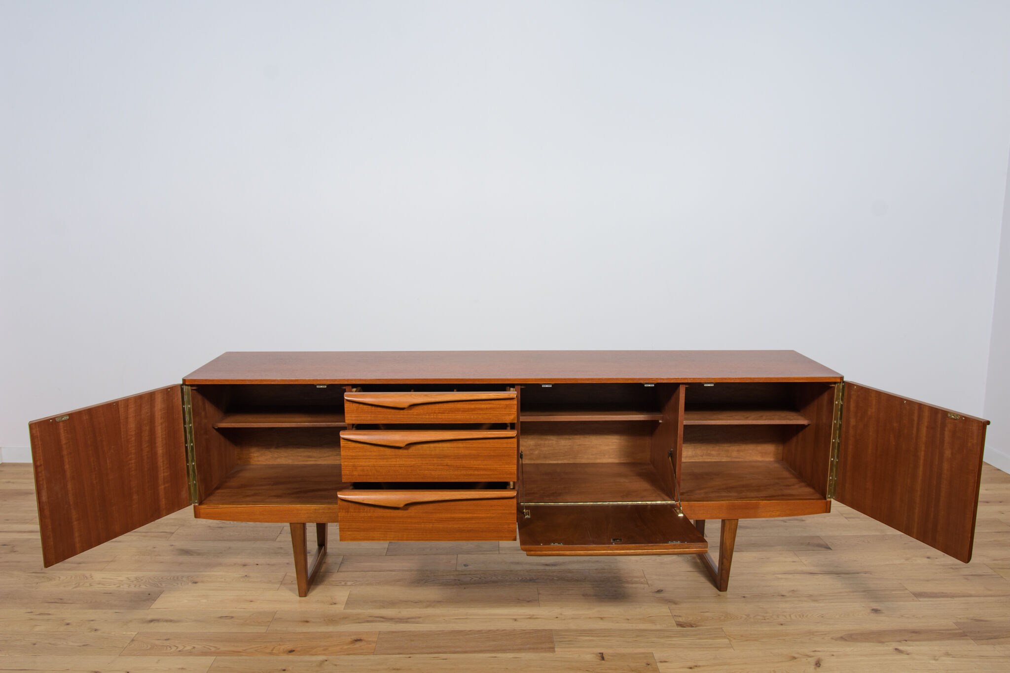 Mid-century teak sideboard from stonehill, 1960s