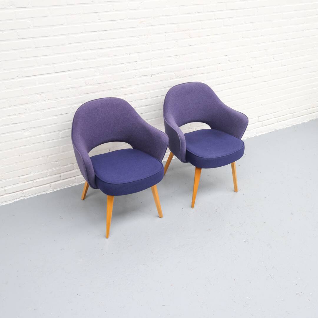 Knoll Conference Chair Eero Saarinen