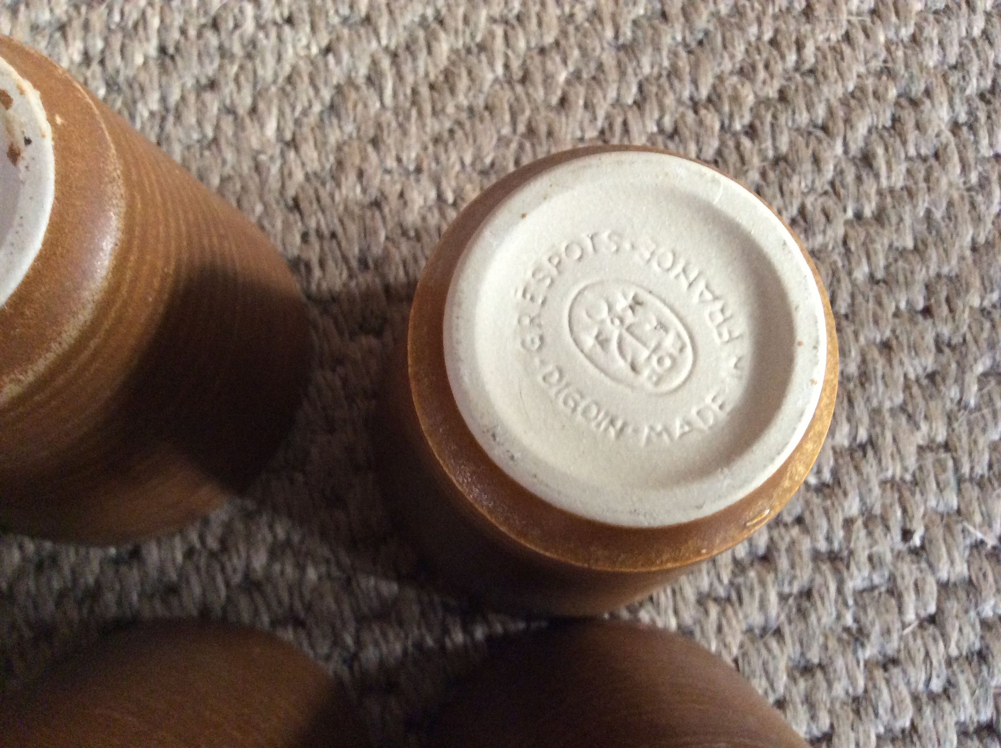 Série de 6 tasses en grès