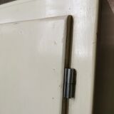 Wardrobe a vintage off-white door