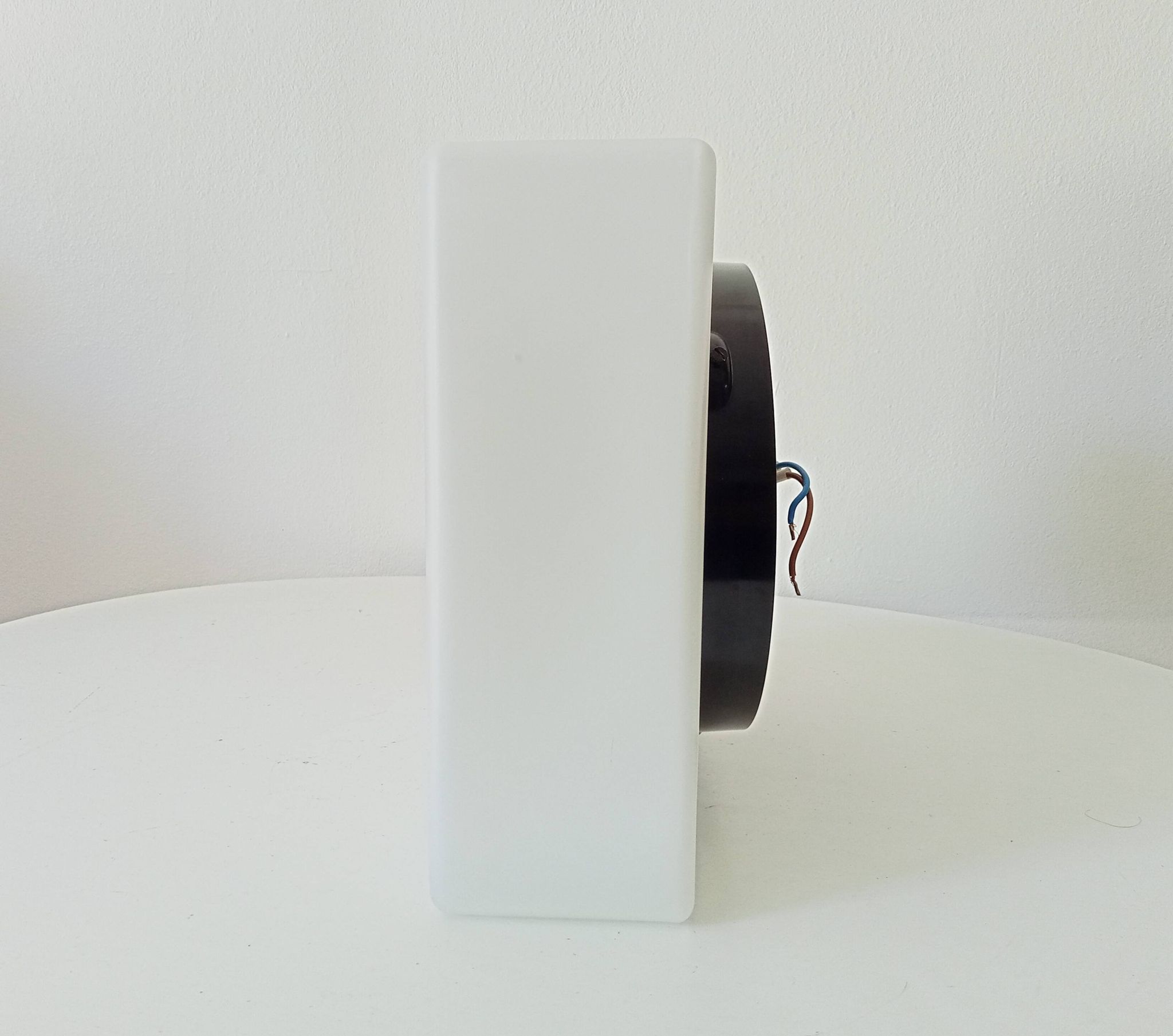 Vintage Vianne ceiling light in Opaline and Bakelite from the 60s/70s