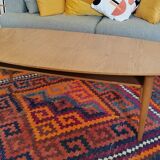 Oval scandinavian coffee table