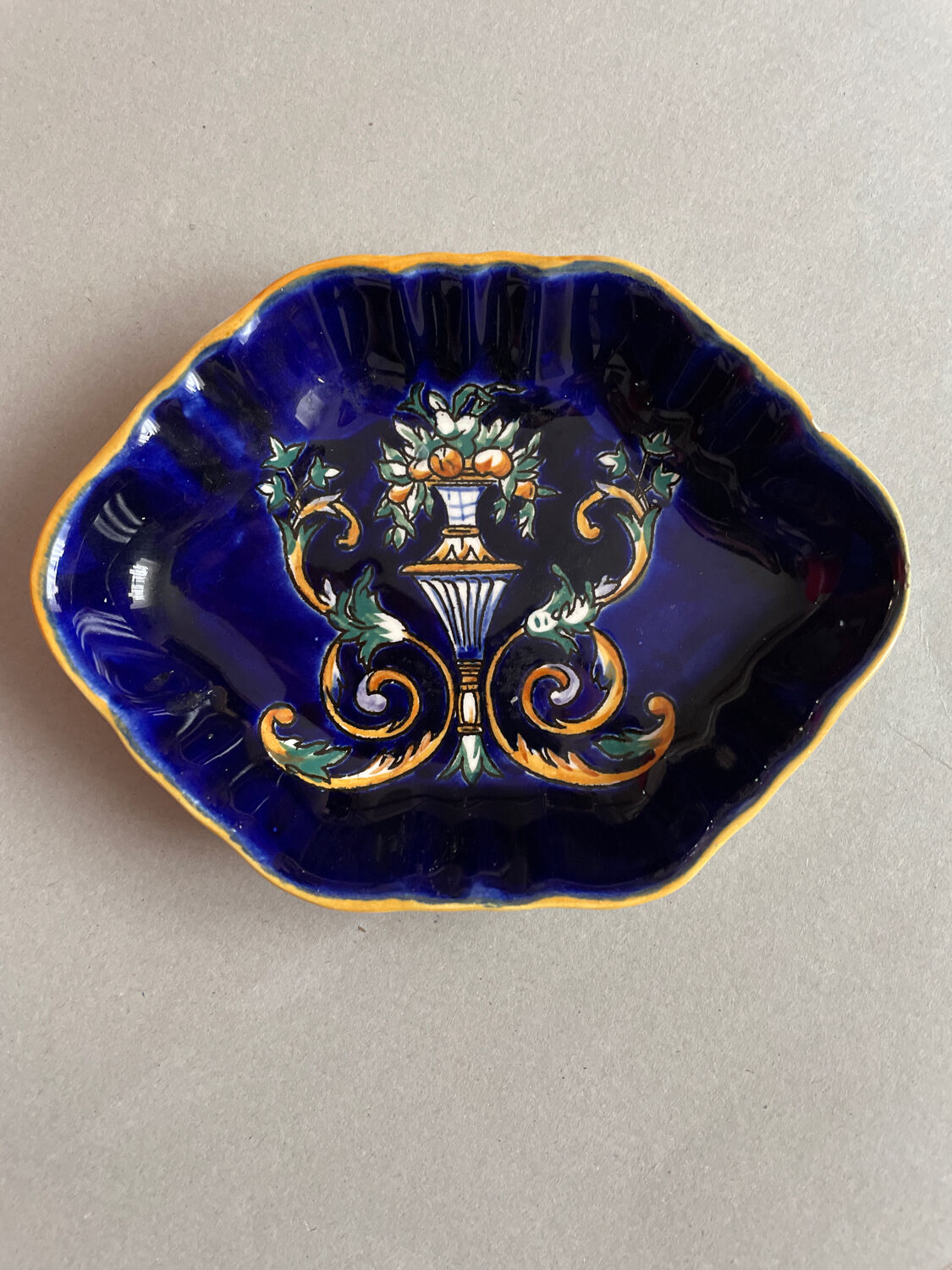 Italian Renaissance Gien Cup