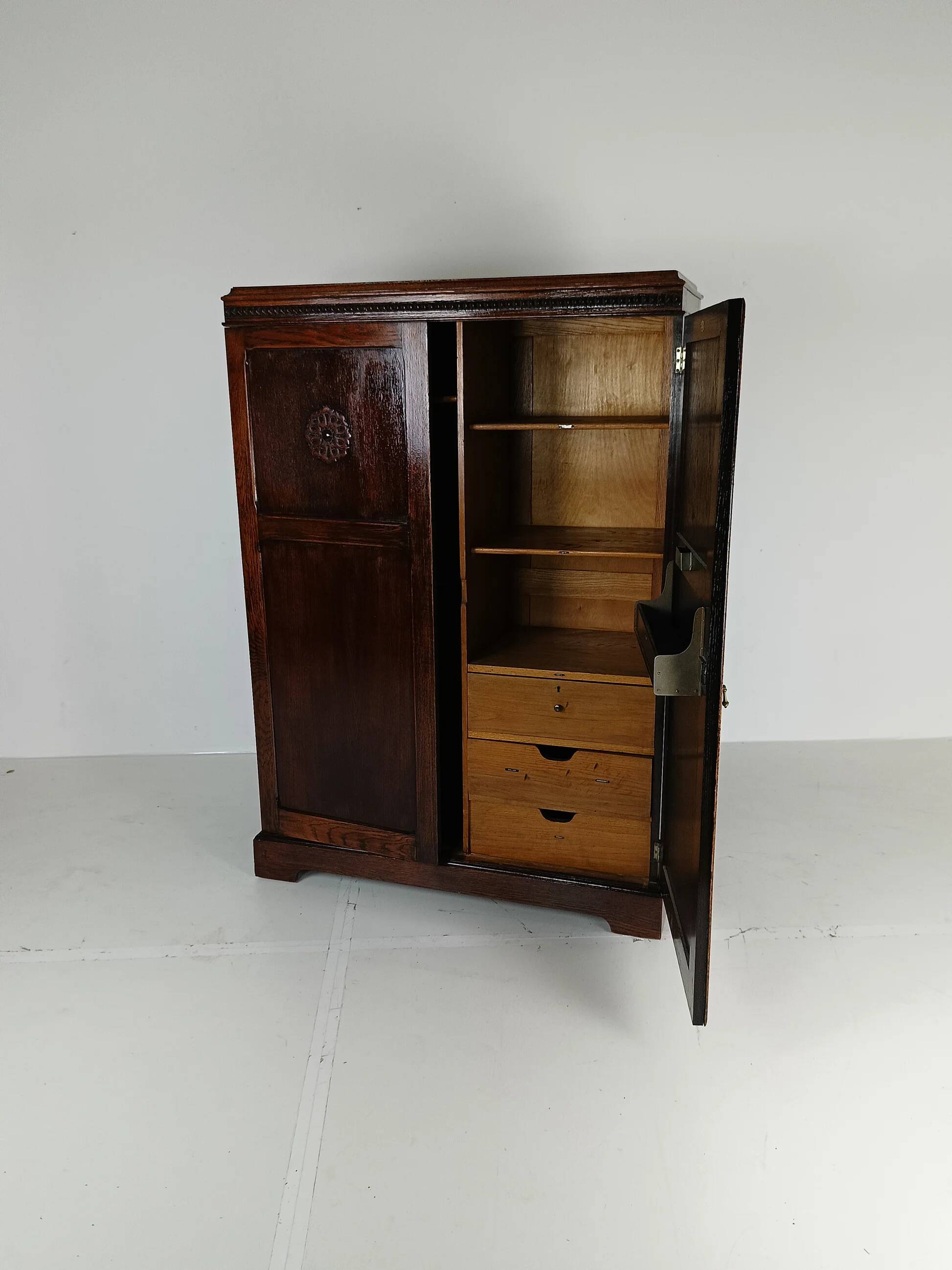 Superbe petite armoire Art Déco