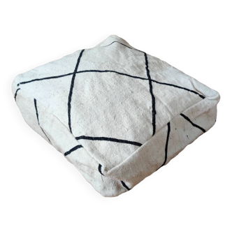 White kilim Berber pouf