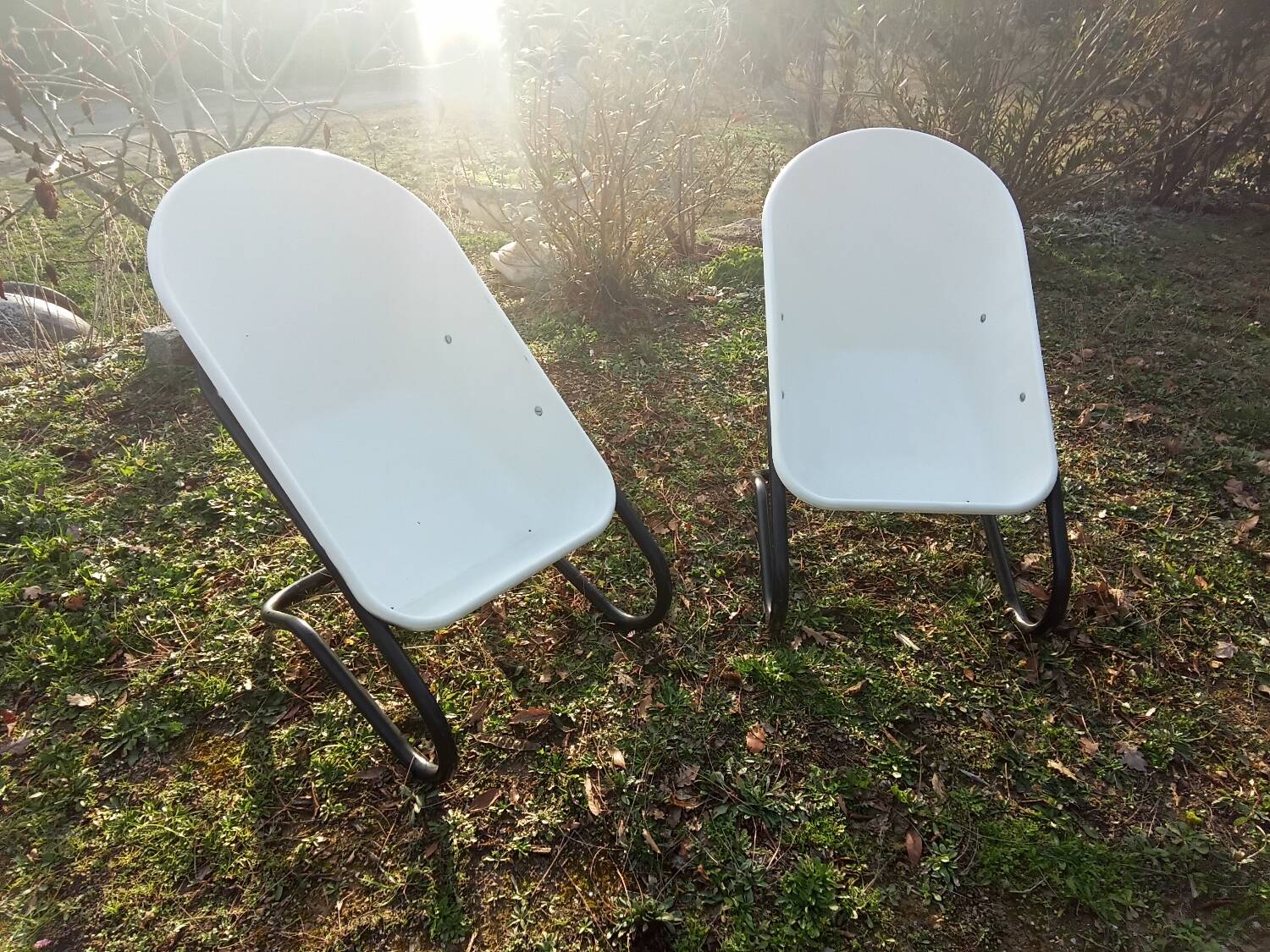 Paire de fauteuils design