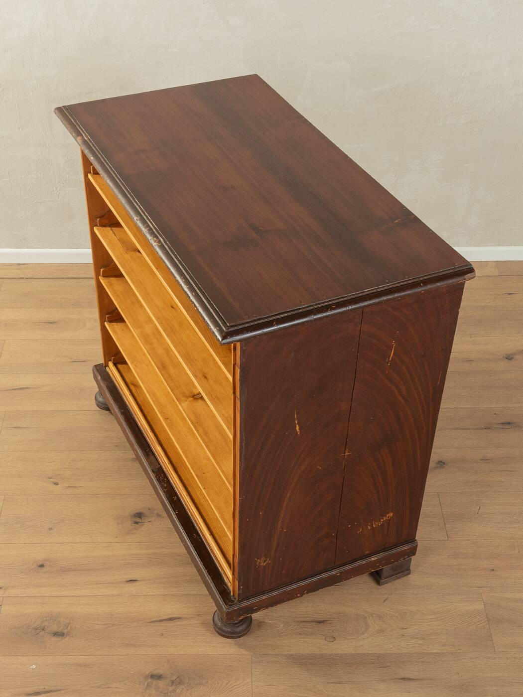 Commode des années 1920