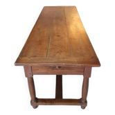 Farm table