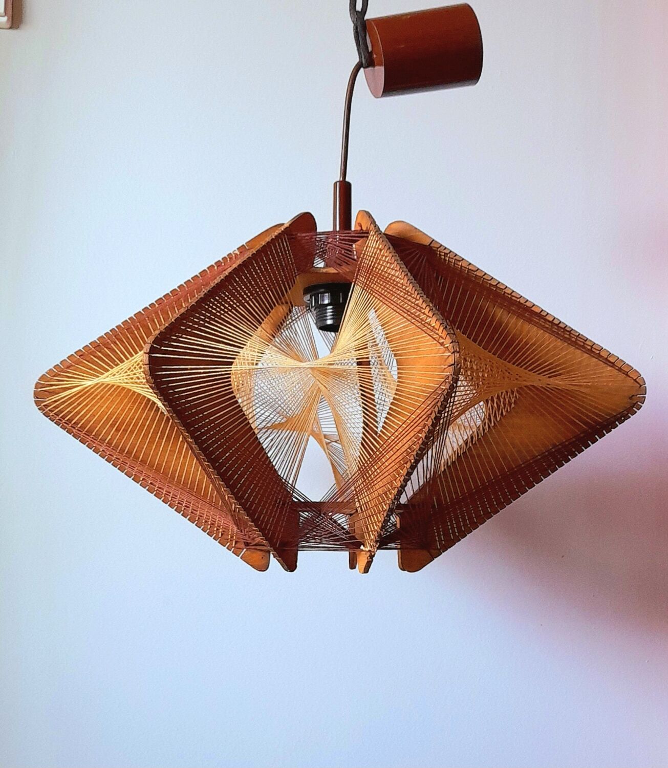 Suspension scandinave 70s