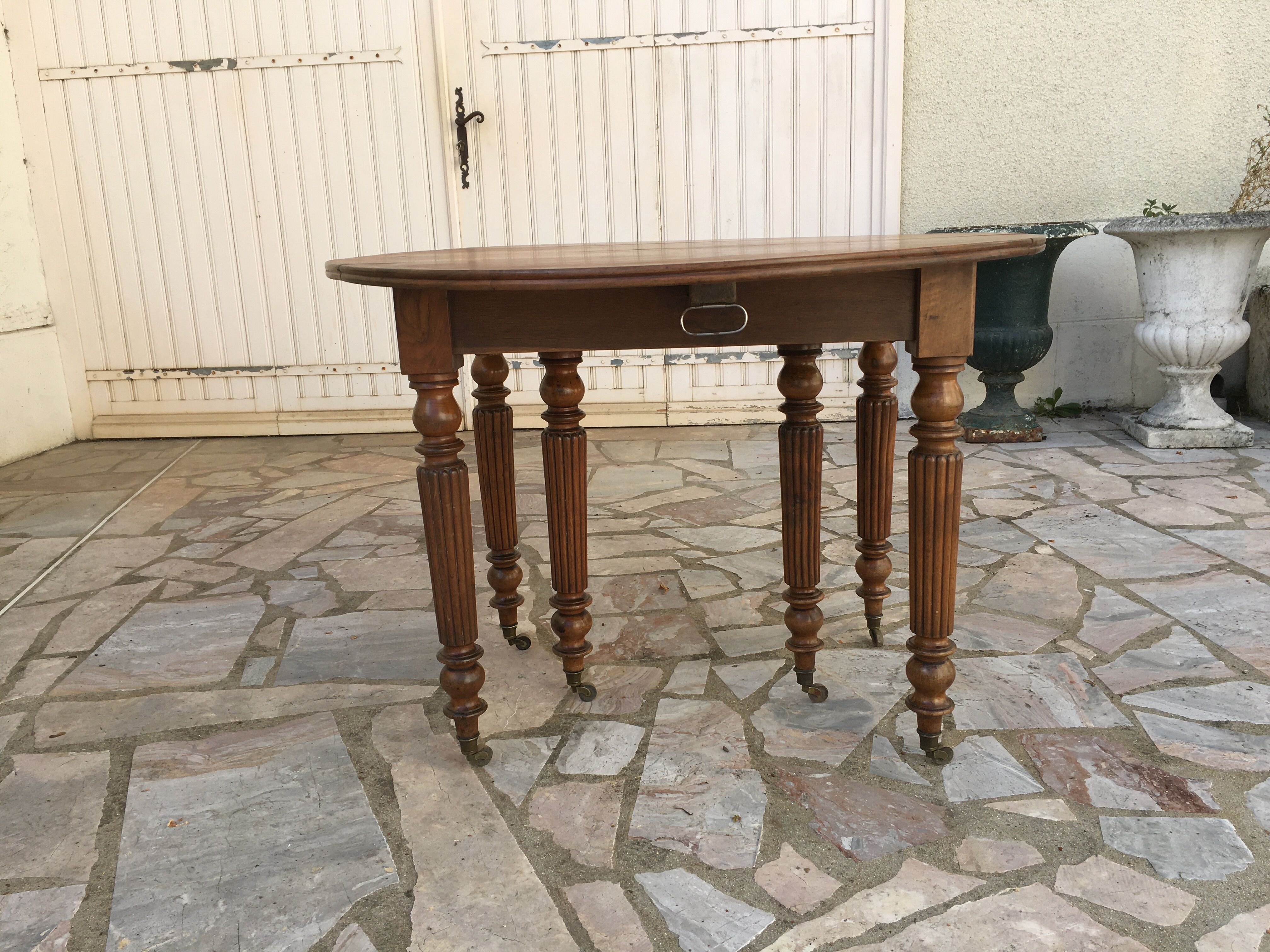 Round table 6 feet 3 solid walnut extensions