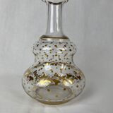 Glass decanter and gilding