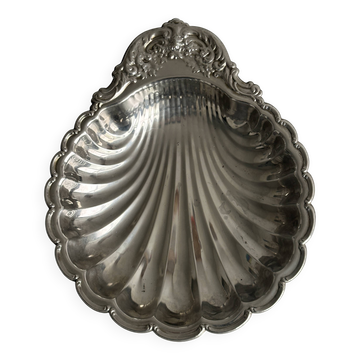 Grand plat en métal argenté, forme coquillage