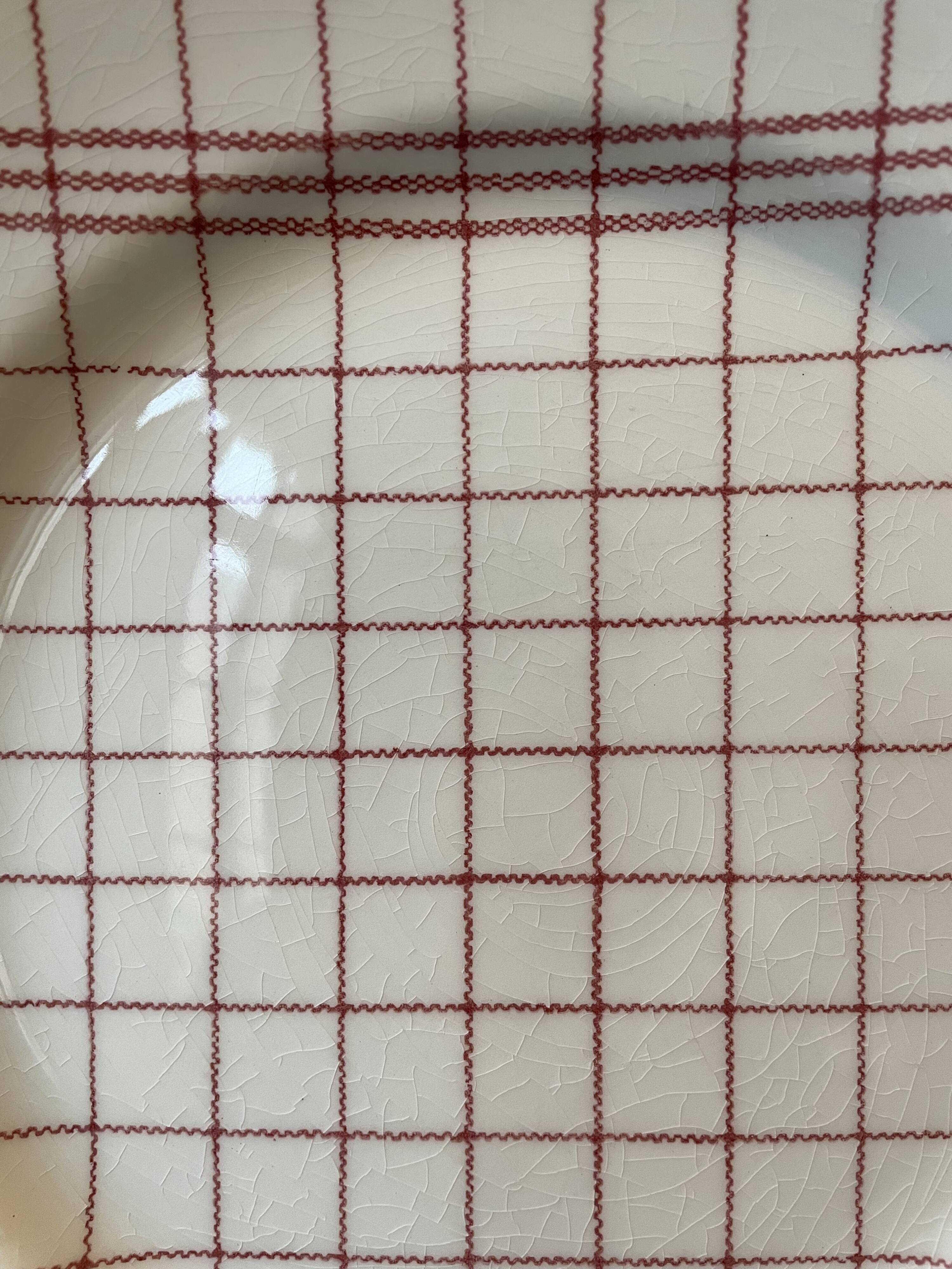 Set of 4 old flat plates in Gien earthenware, tea towel patterns