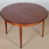 Round extendable dining table in teak, Scandinavian design, 1960.