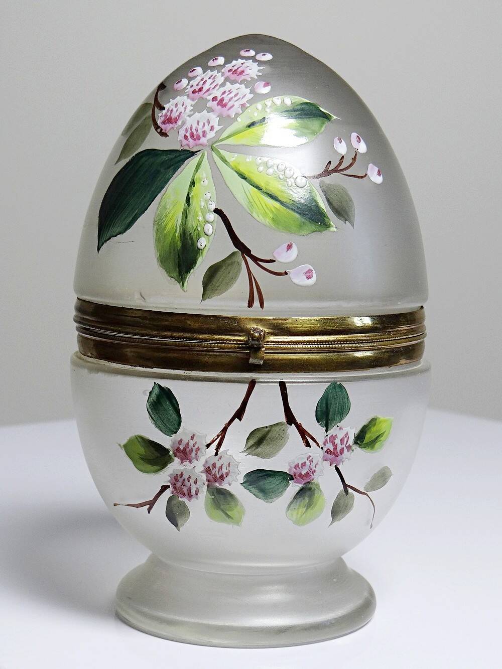 Antique 19th-20th century frosted enamelled glass and brass egg box