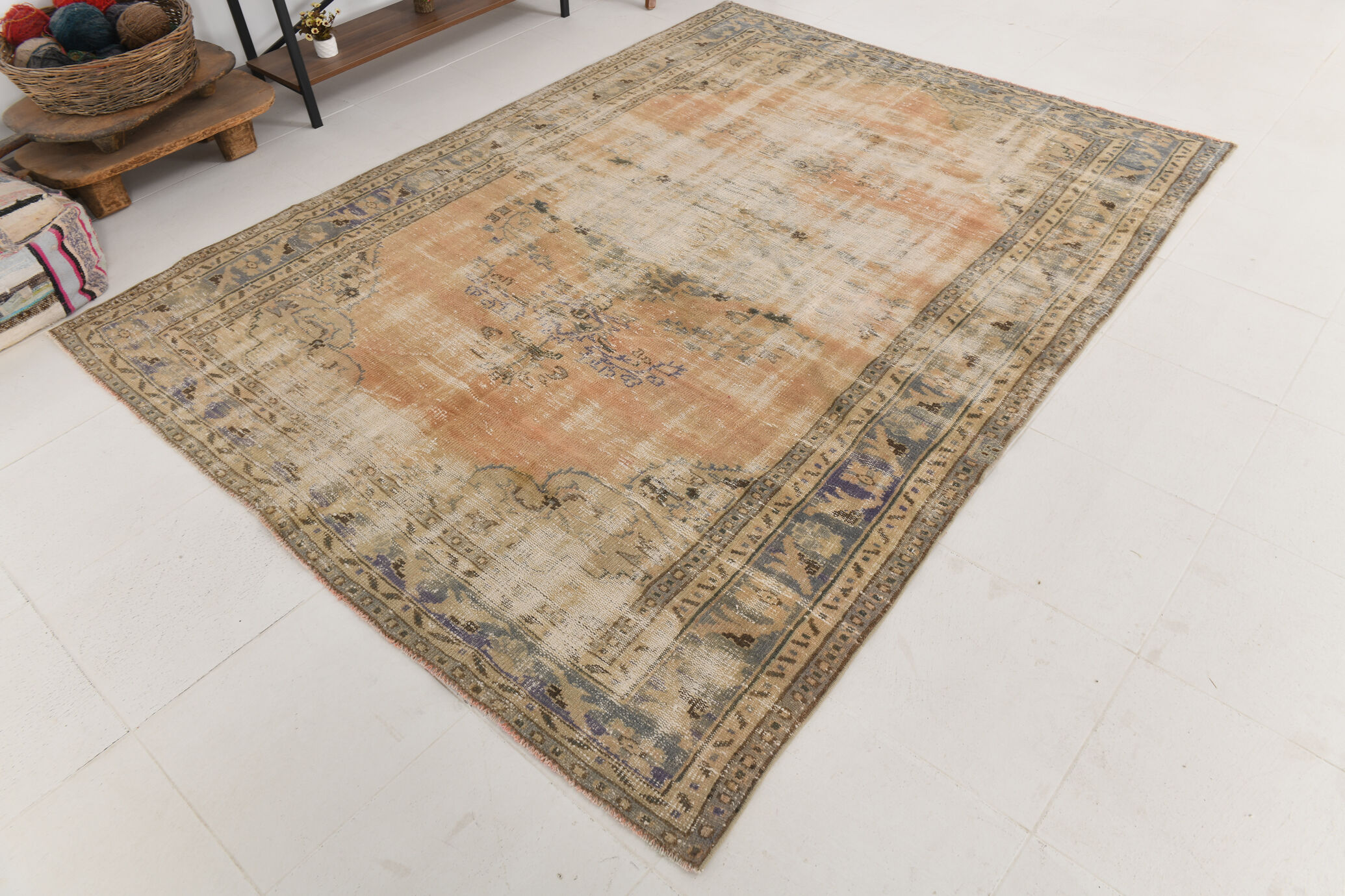 6x9 Old Antique Vintage Rug, 196x270Cm