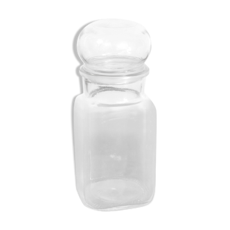 Glass jar with airtight cap