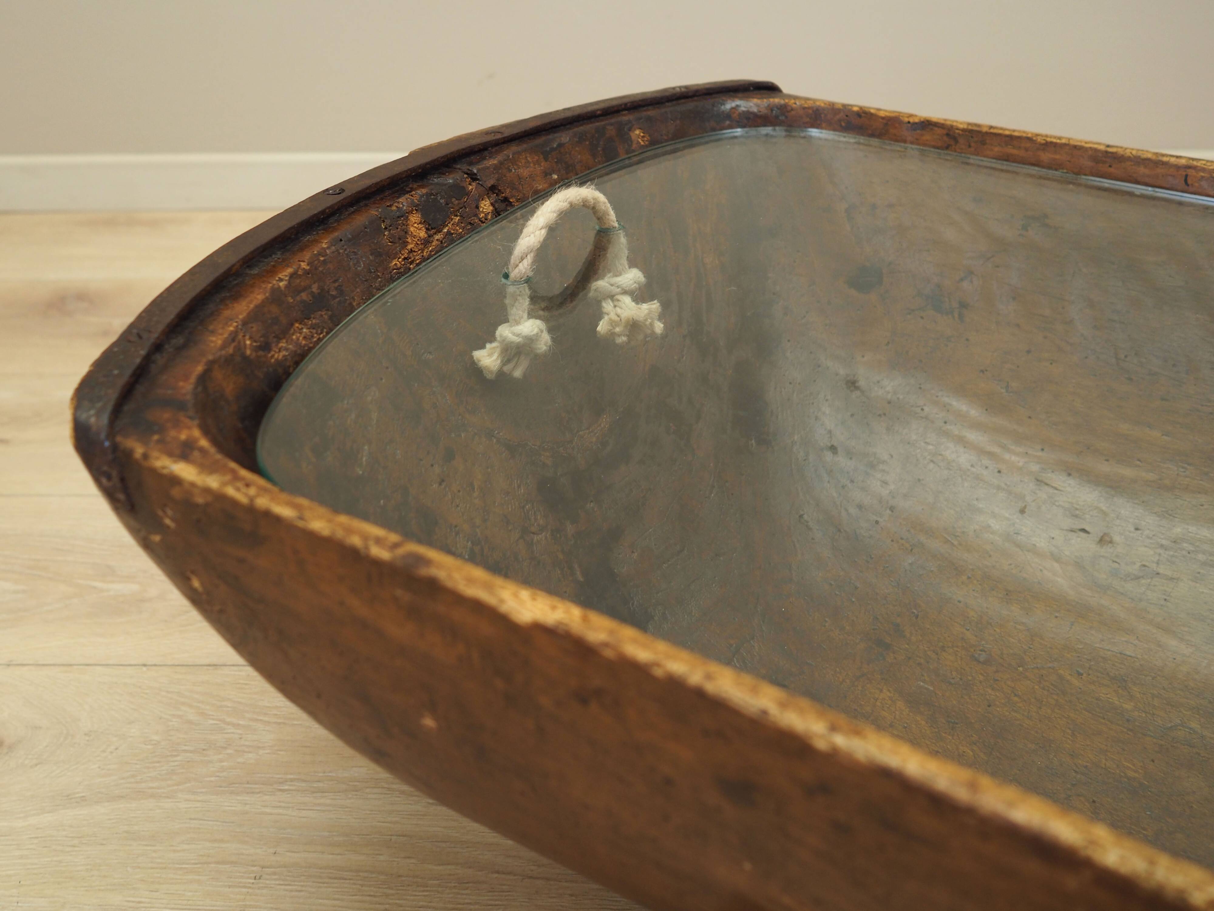 Pine coffee table, Italian design, 1960s, production: Italy